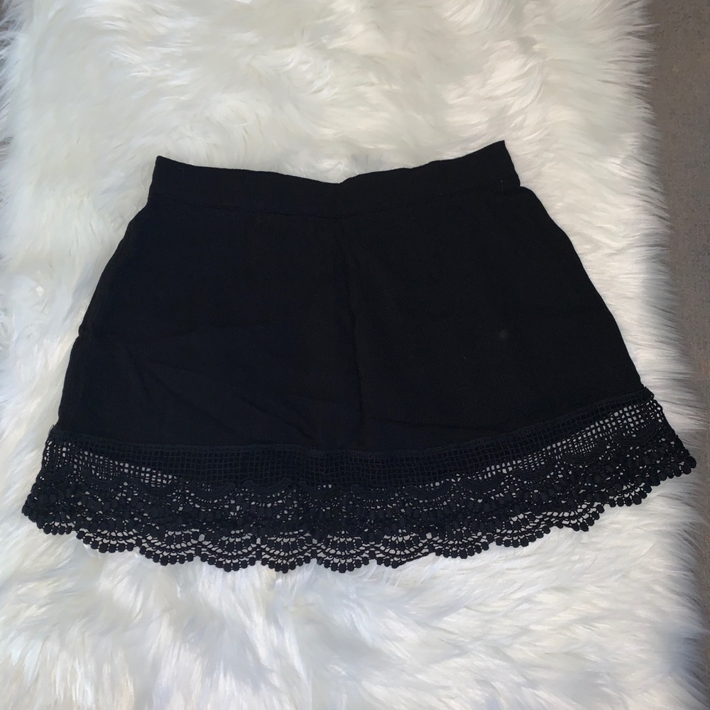 Fulltilt black casual skirt!